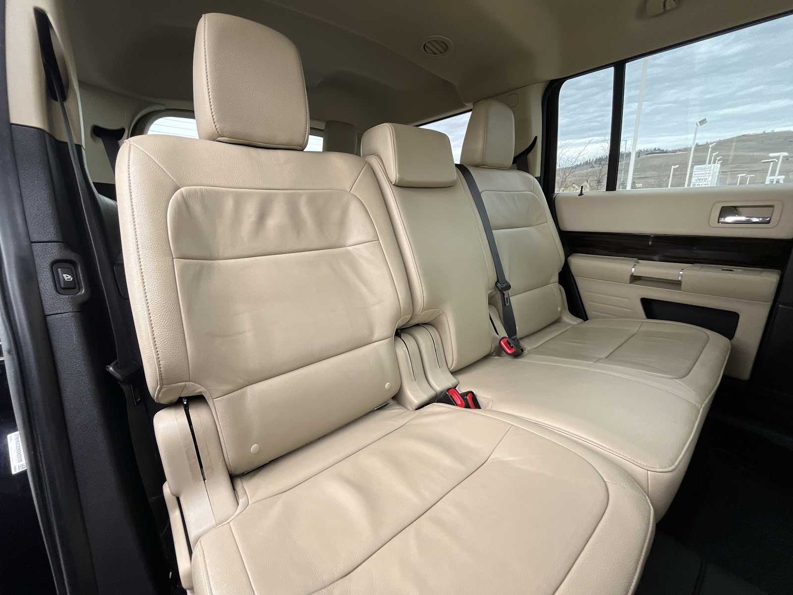 Thumbnail: 2019 Ford Flex - 13