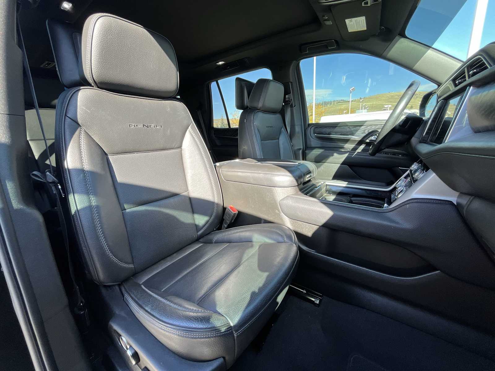 Thumbnail: 2021 GMC Yukon - 14