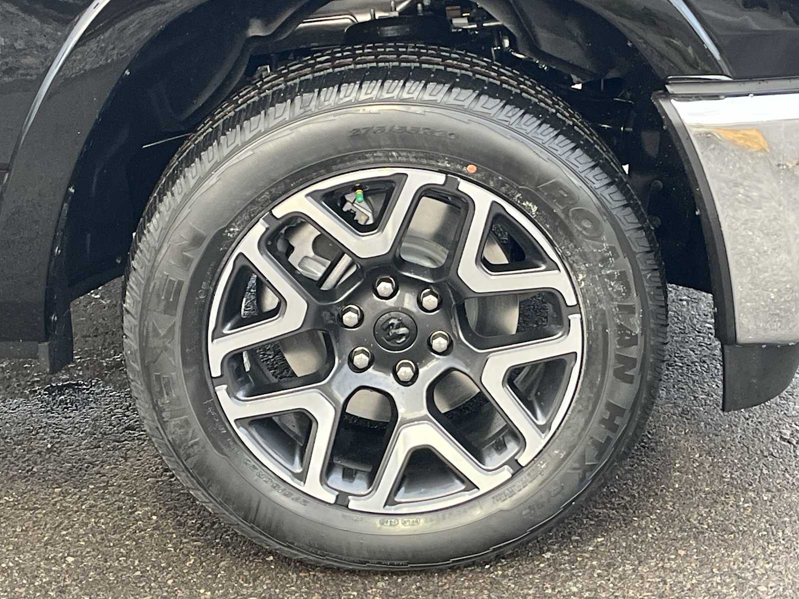 Thumbnail: 2026 RAM 1500 - 8