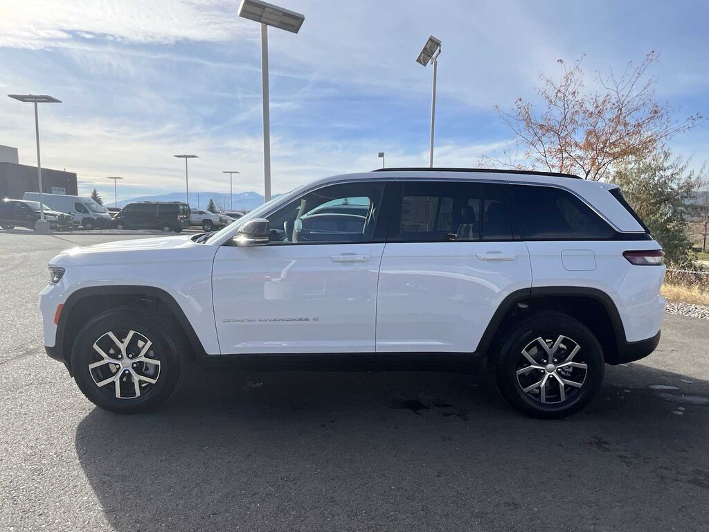 New 2025 Jeep Grand Cherokee LIMITED 4X4 Sport Utility