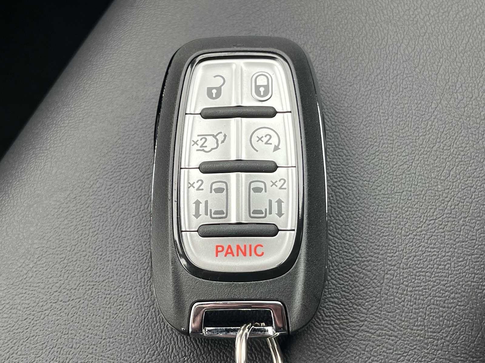 Thumbnail: 2026 Chrysler Pacifica - 20