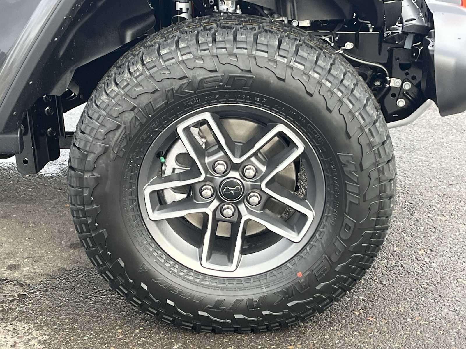 Thumbnail: 2026 Jeep Gladiator - 8