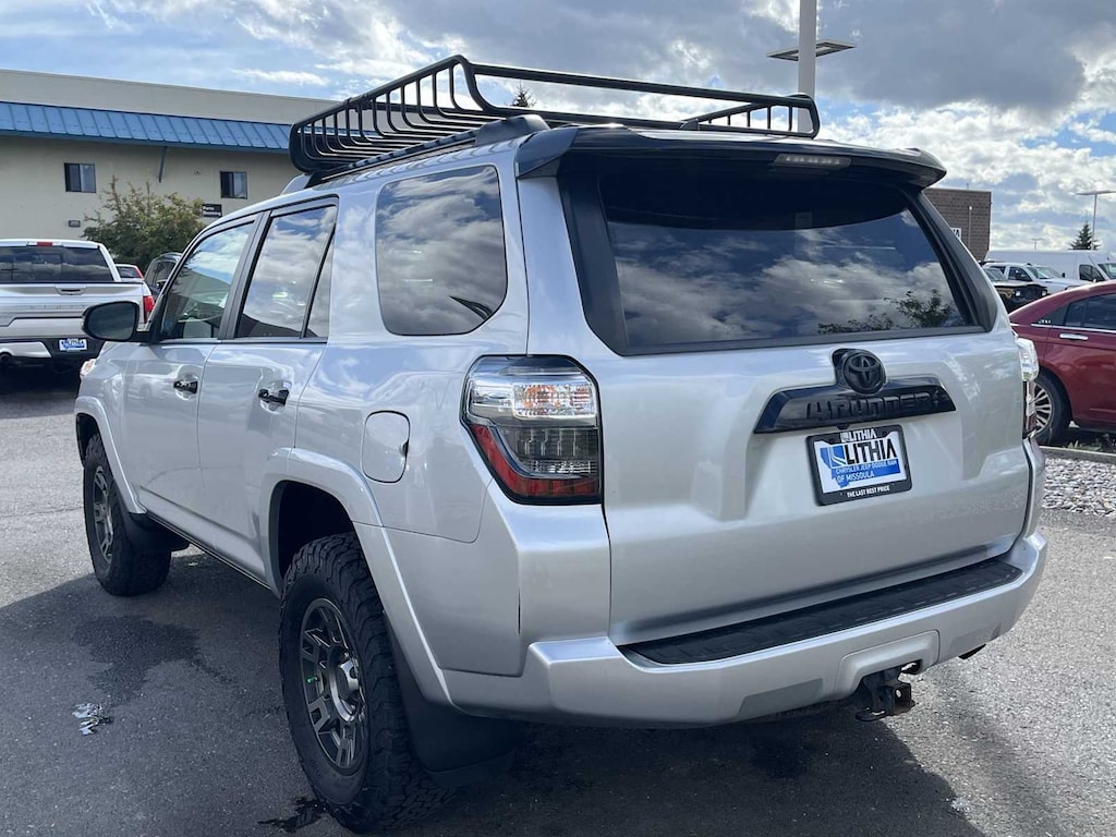 Used 2020 Toyota 4Runner Venture SUV