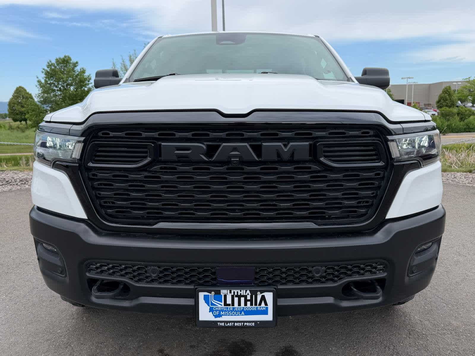 Thumbnail: 2026 RAM 1500 - 3