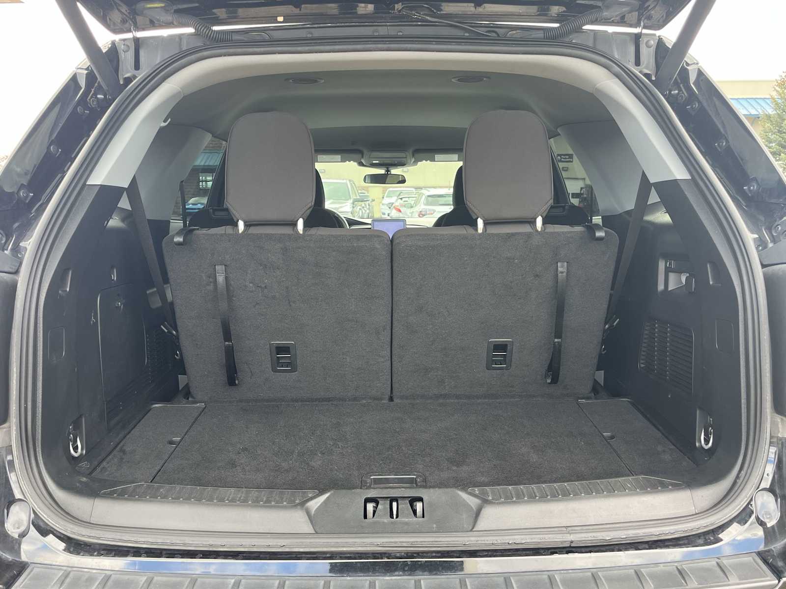 Thumbnail: 2023 Ford Explorer - 19