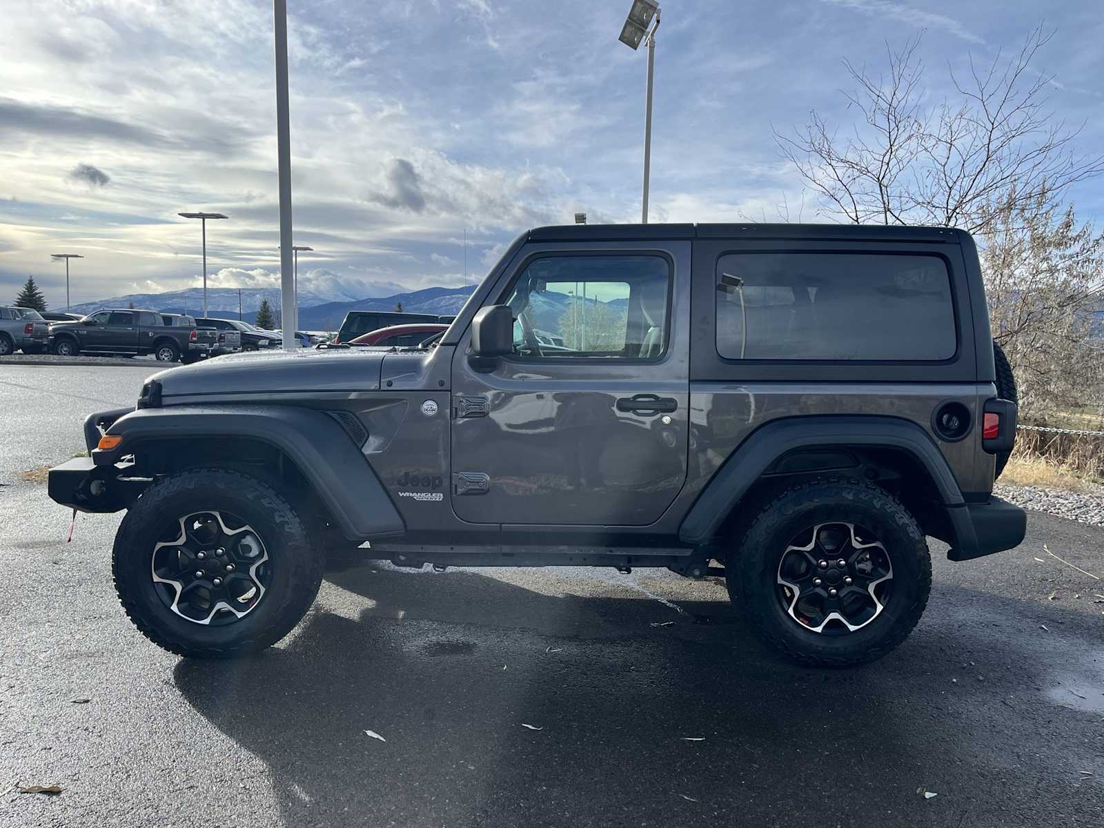 Thumbnail: 2021 Jeep Wrangler - 3