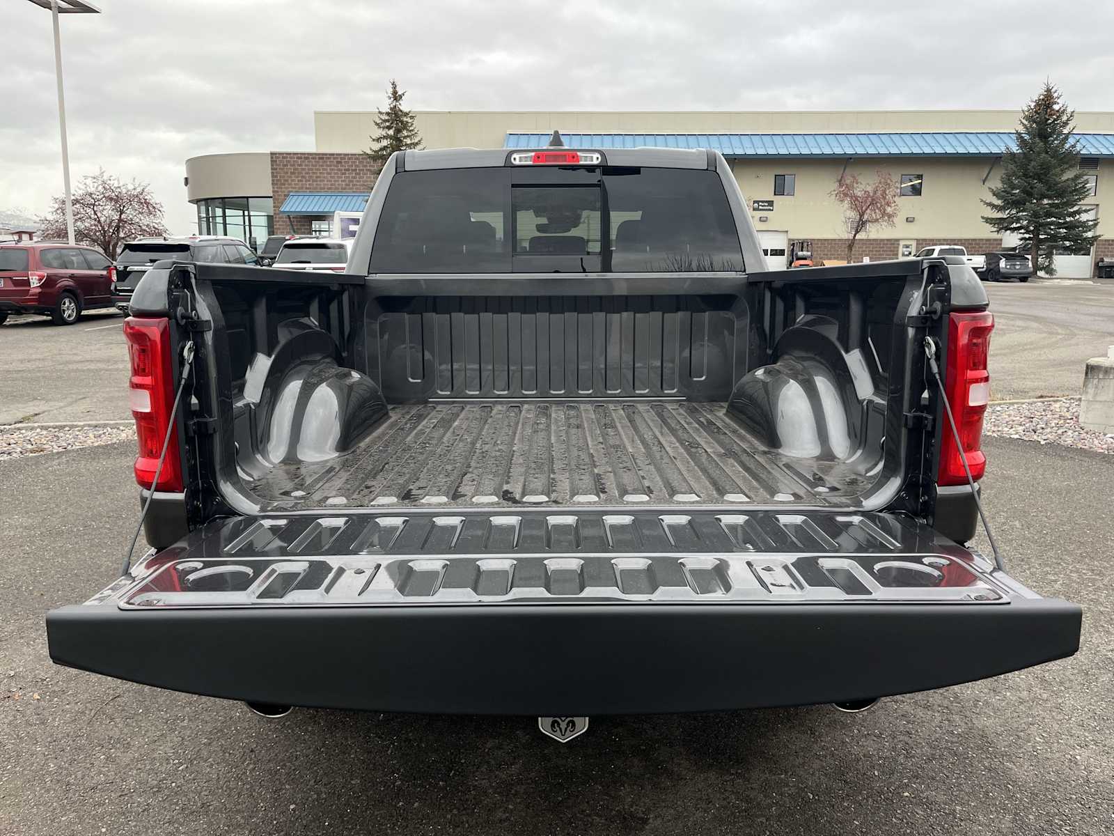 Thumbnail: 2026 RAM 1500 - 19