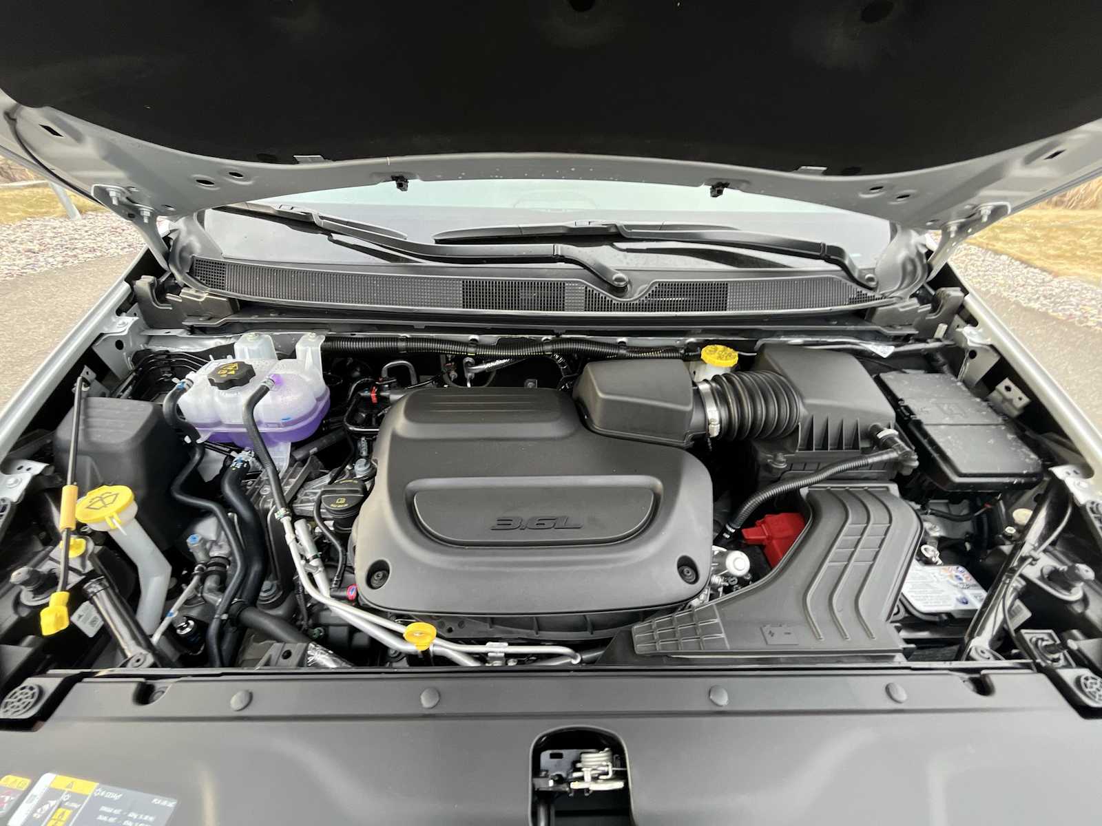 Thumbnail: 2026 Chrysler Pacifica - 9