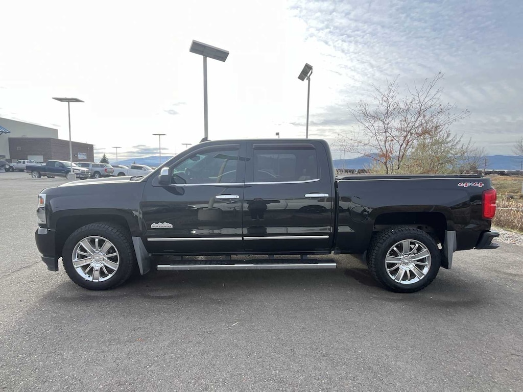 Used 2017 Chevrolet Silverado 1500 High Country Truck Crew Cab