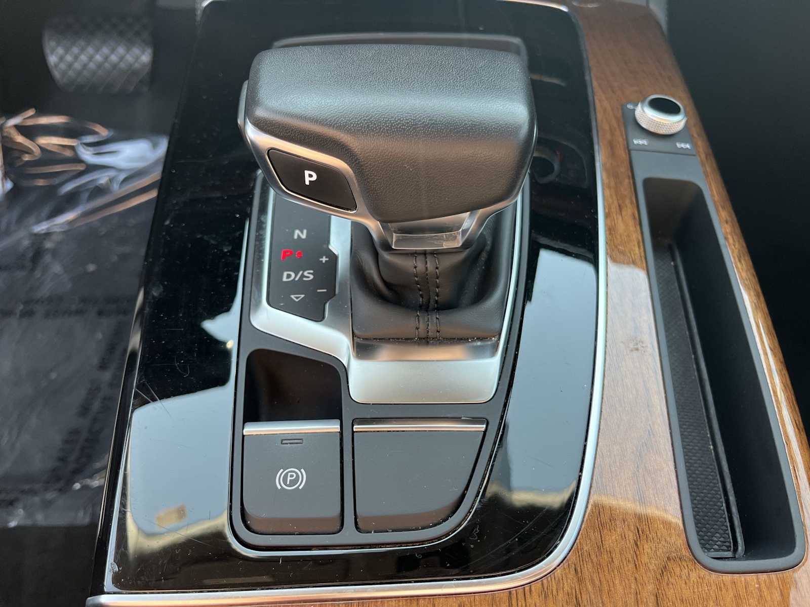 Thumbnail: 2023 Audi Q5 - 17