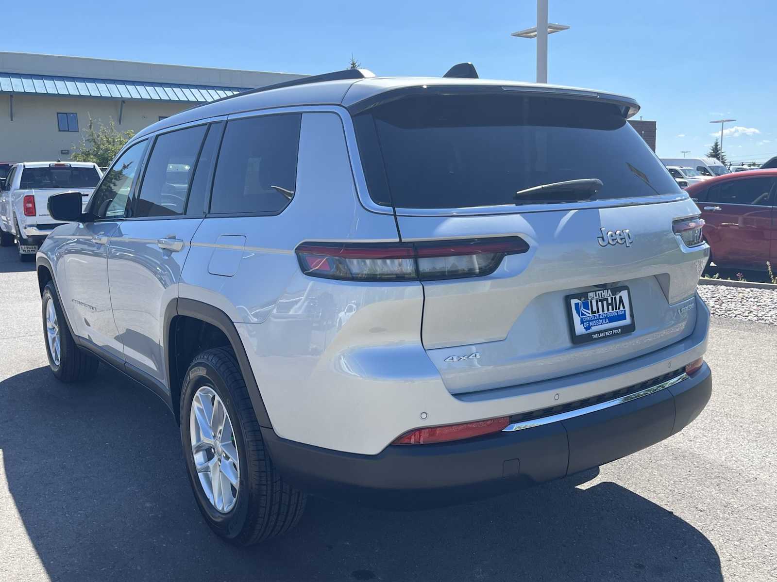 Thumbnail: 2025 Jeep Grand Cherokee - 4