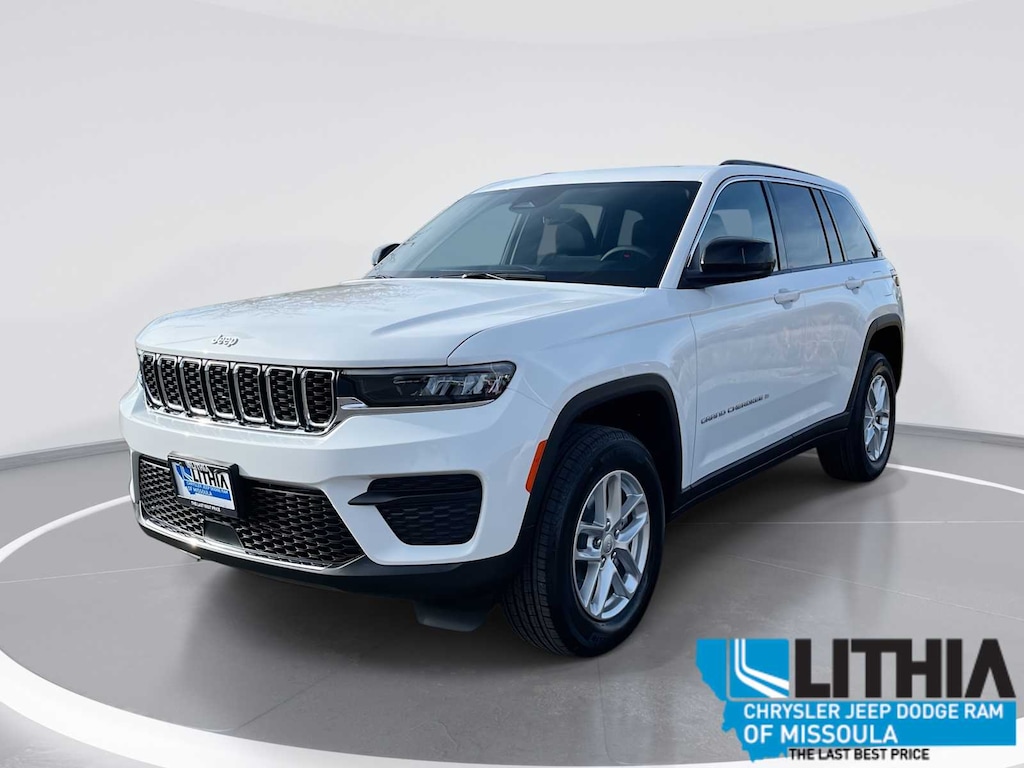 New 2025 Jeep Grand Cherokee LAREDO X 4X4 Sport Utility