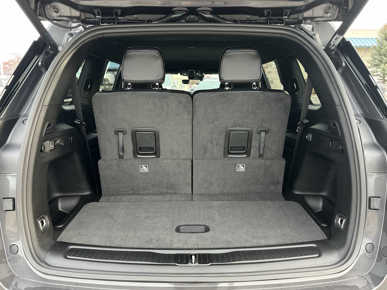 Thumbnail: 2025 Jeep Grand Cherokee - 19