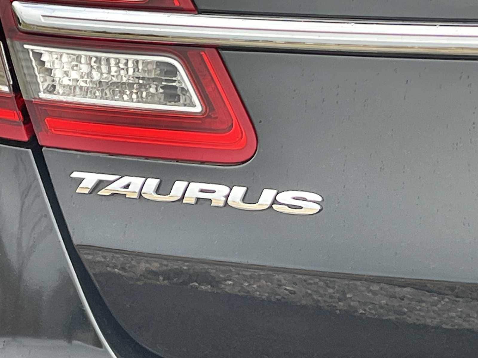 Thumbnail: 2019 Ford Taurus - 7