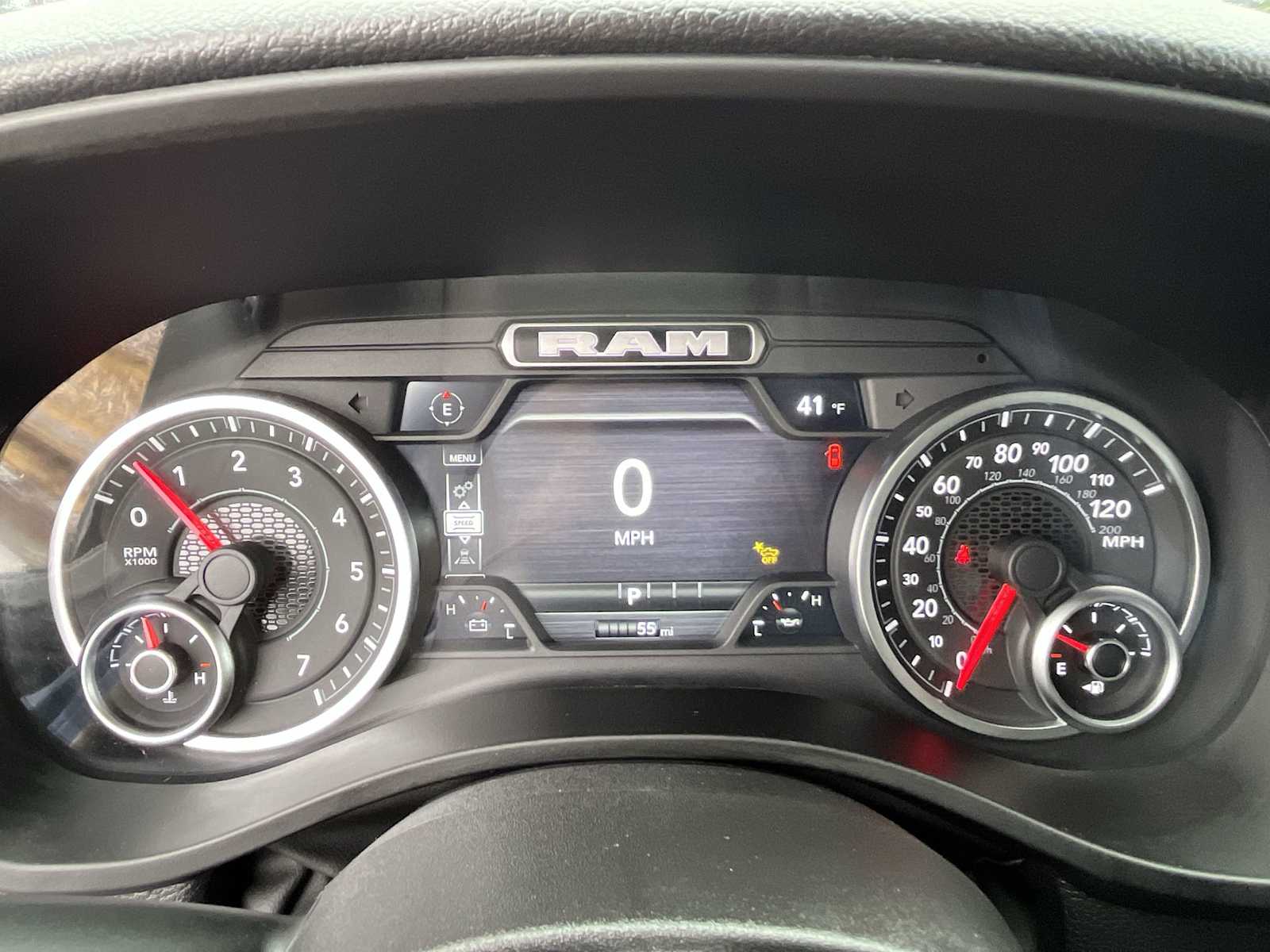 Thumbnail: 2026 RAM 1500 - 18