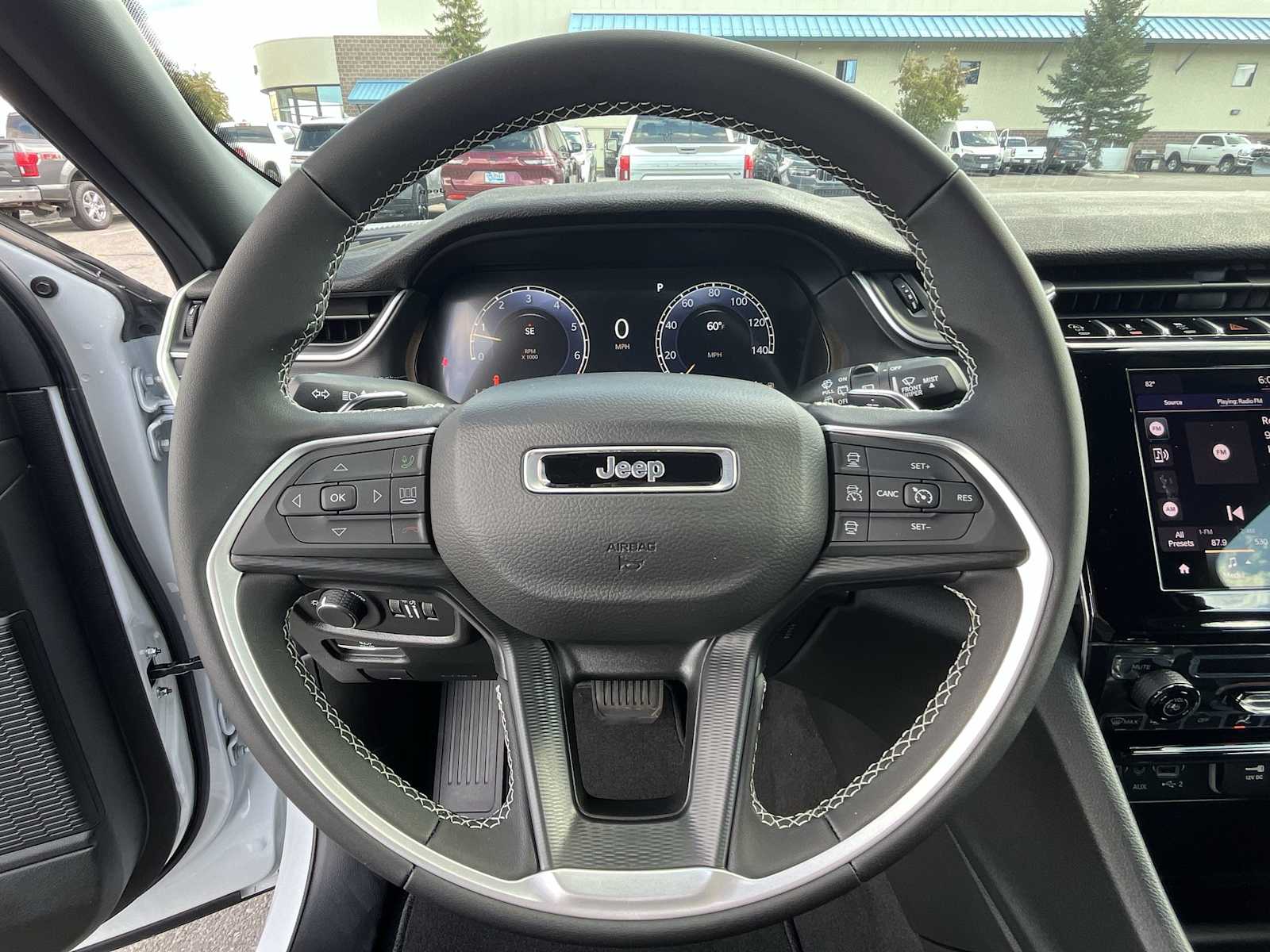 Thumbnail: 2025 Jeep Grand Cherokee - 15