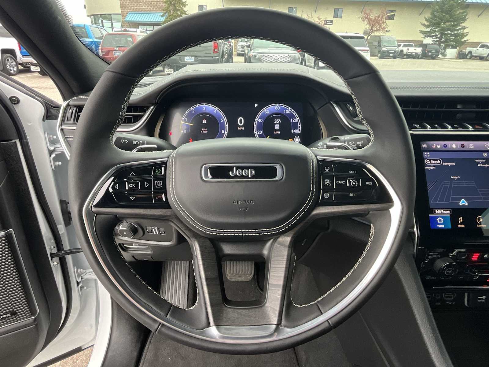 Thumbnail: 2025 Jeep Grand Cherokee L - 15