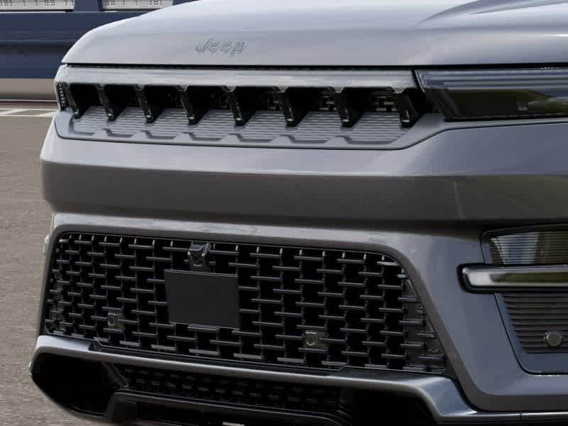 Thumbnail: 2026 Jeep Grand Wagoneer - 7