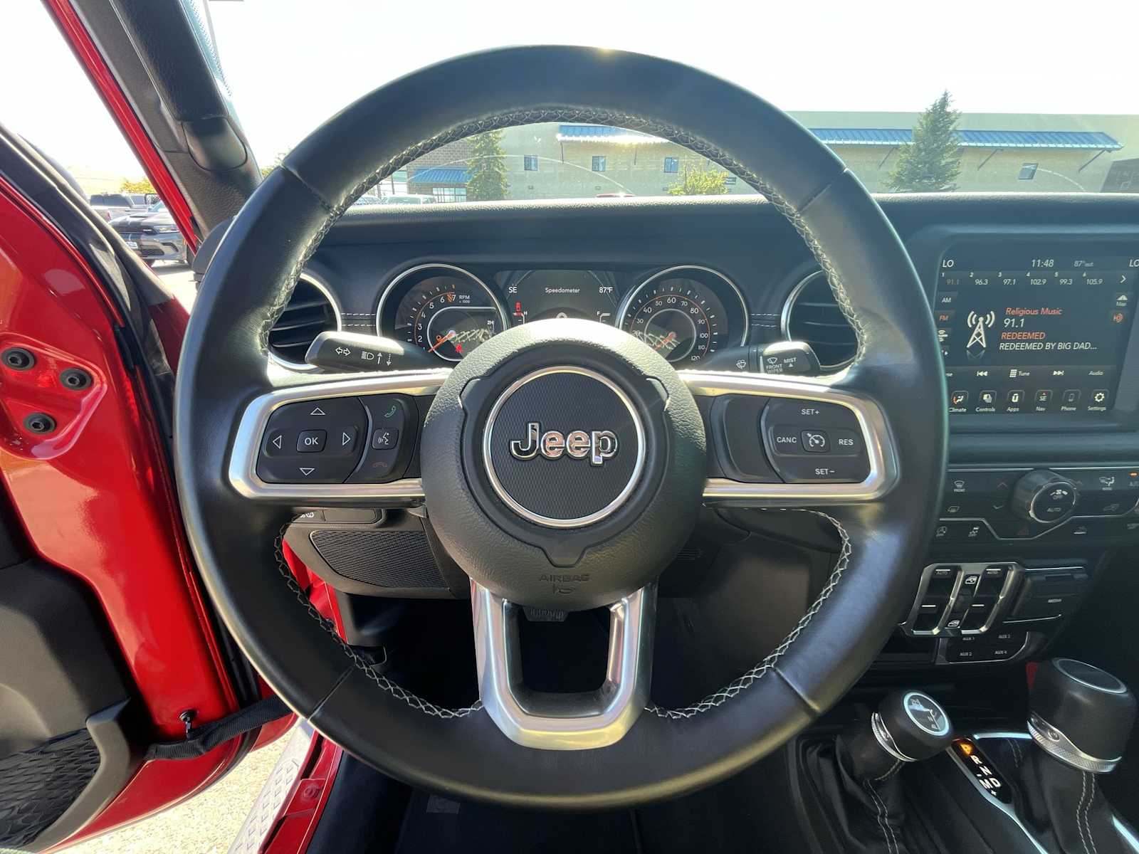 Thumbnail: 2020 Jeep Gladiator - 15