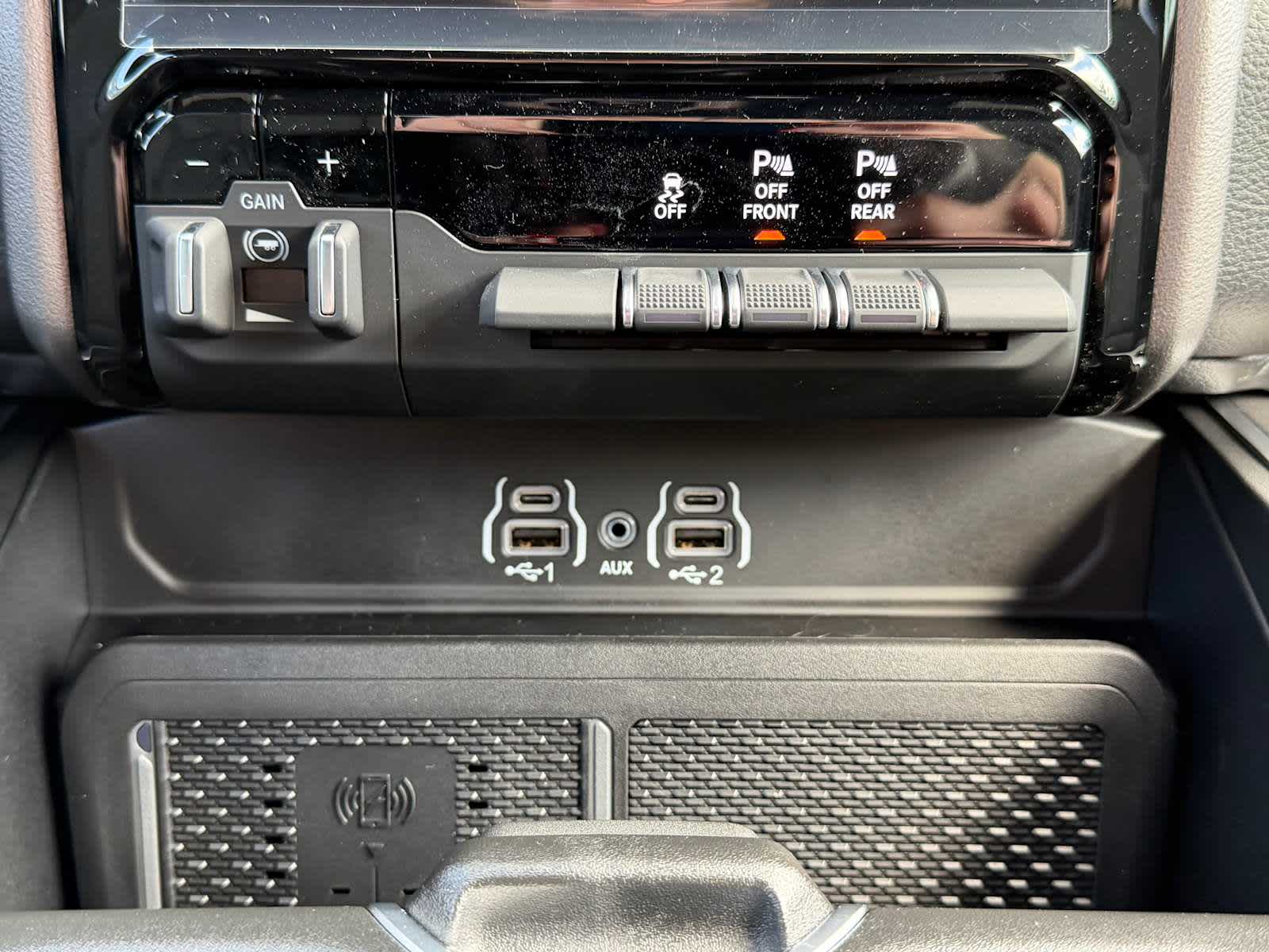 Thumbnail: 2026 RAM 1500 - 21