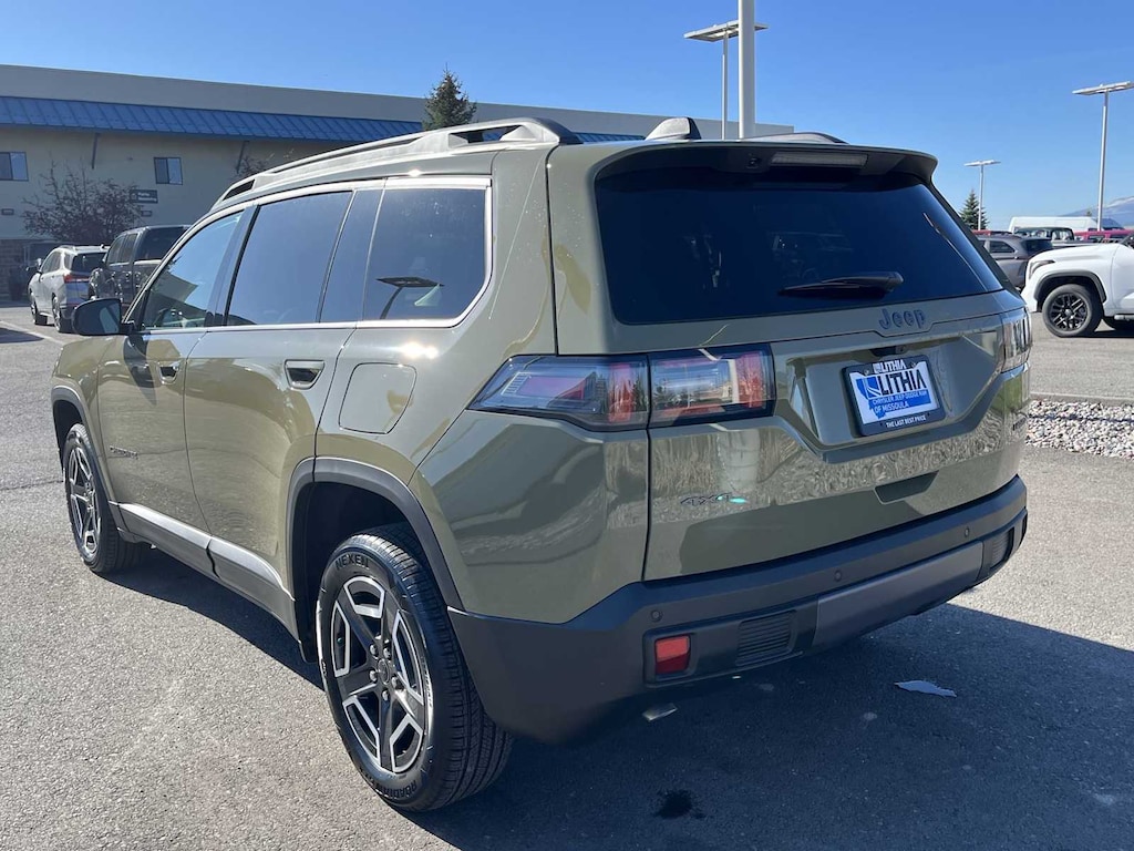 New 2026 Jeep Cherokee LAREDO 4X4 Sport Utility