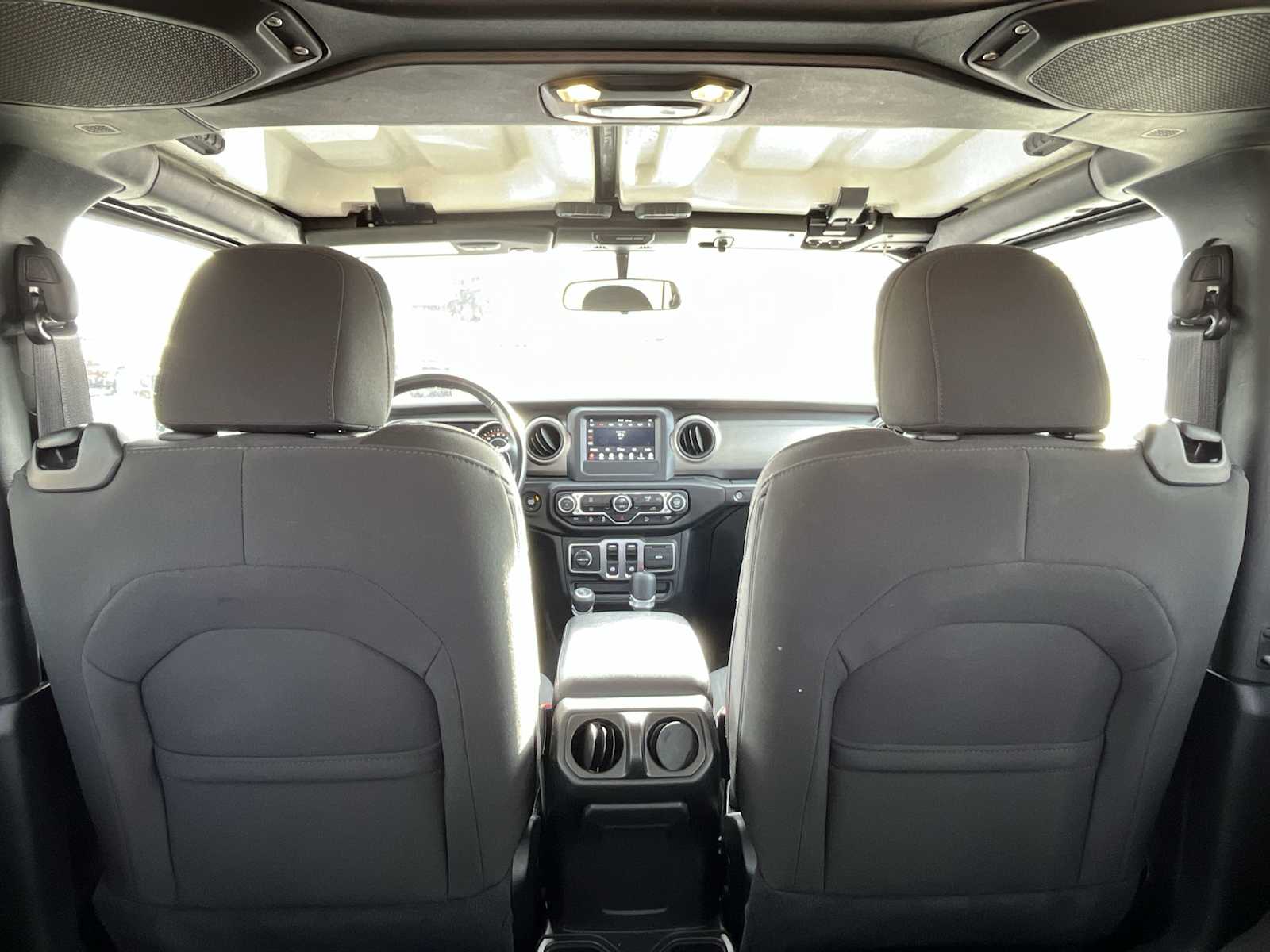 Thumbnail: 2020 Jeep Wrangler - 12