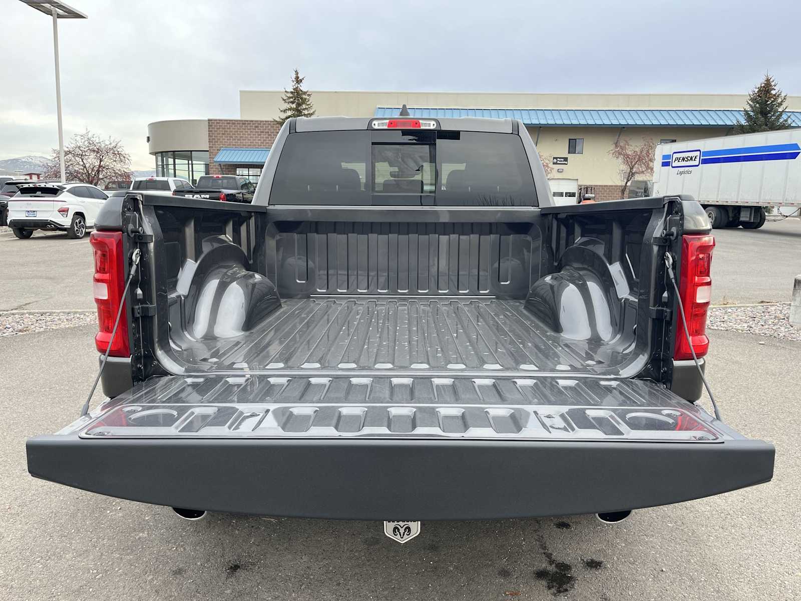 Thumbnail: 2026 RAM 1500 - 19