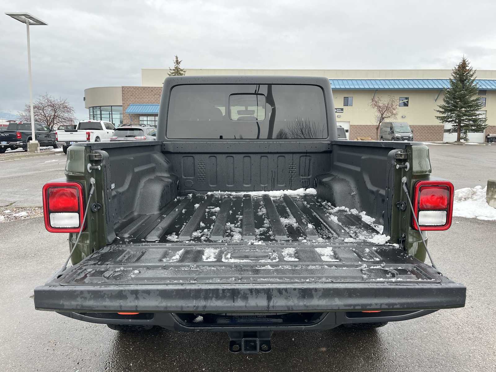 Thumbnail: 2022 Jeep Gladiator - 19