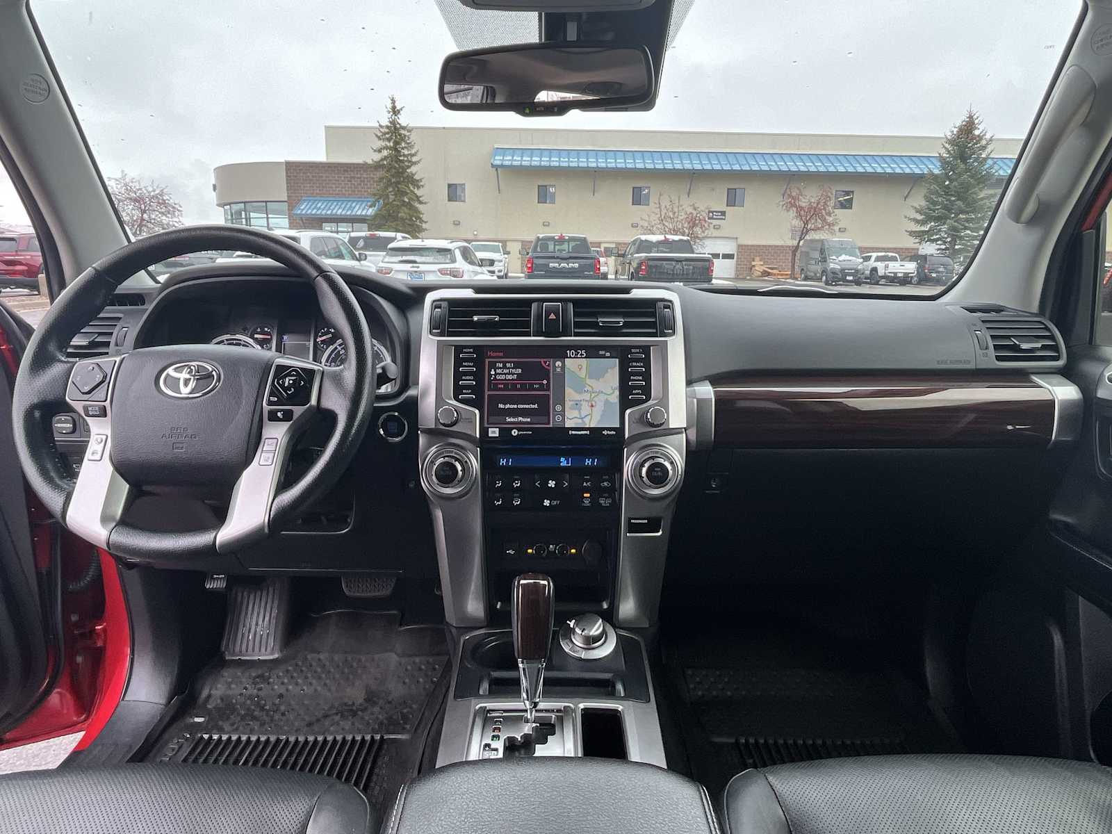 Thumbnail: 2023 Toyota 4Runner - 10