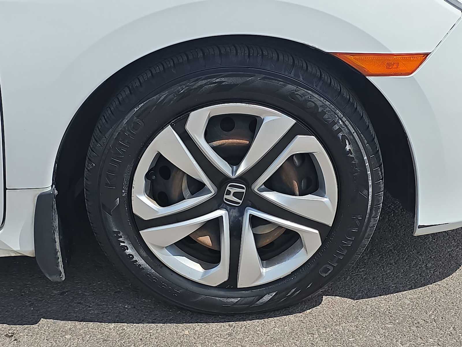 Thumbnail: 2017 Honda Civic - 8