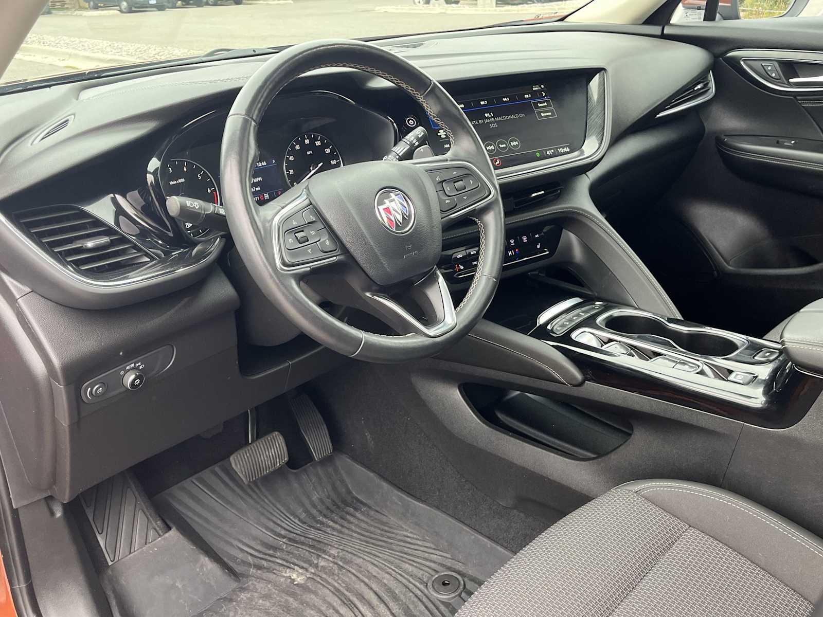 2022 Buick Envision Preferred photo 2