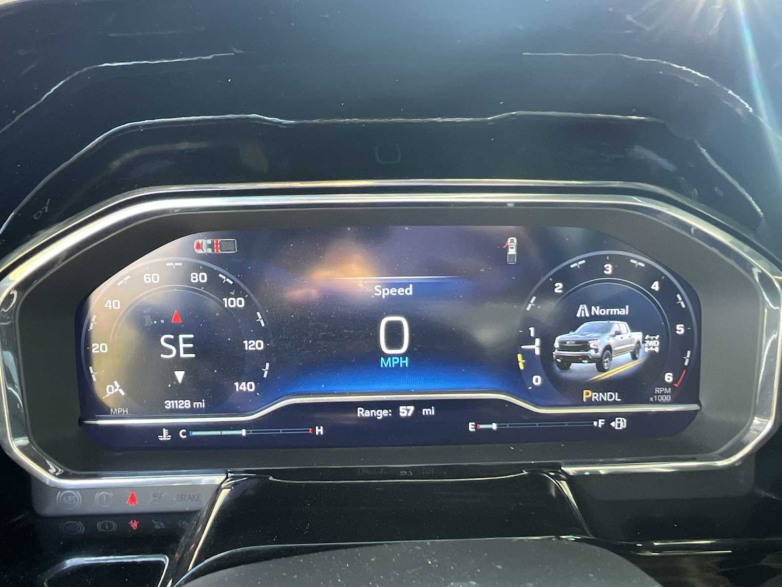 Thumbnail: 2024 Chevrolet Silverado 1500 - 18