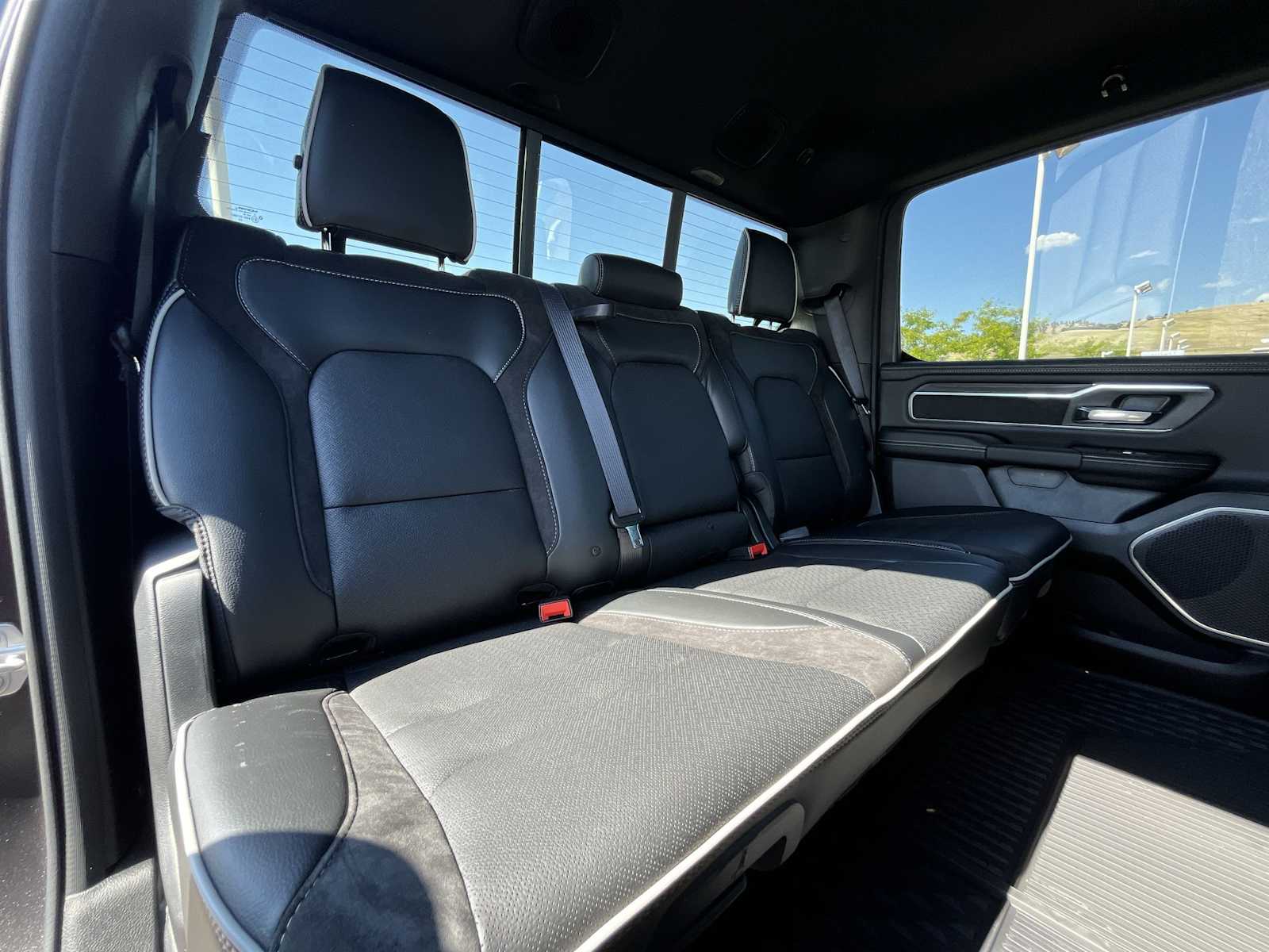 Thumbnail: 2026 RAM 1500 - 13