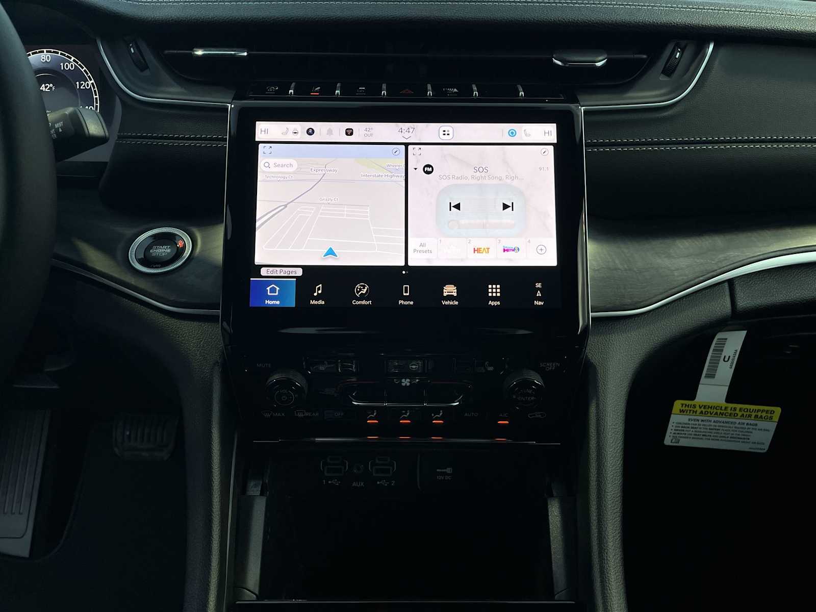 Thumbnail: 2025 Jeep Grand Cherokee - 16