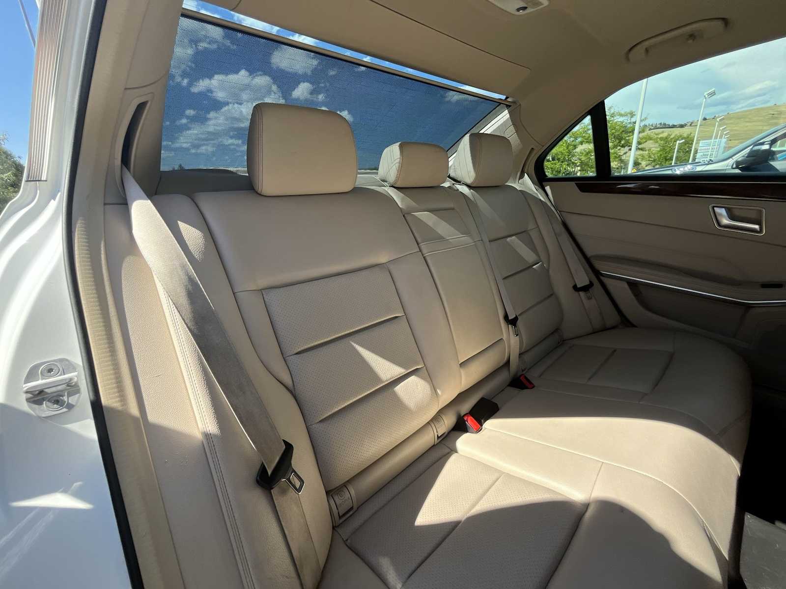 Thumbnail: 2014 Mercedes-Benz E-Class - 13