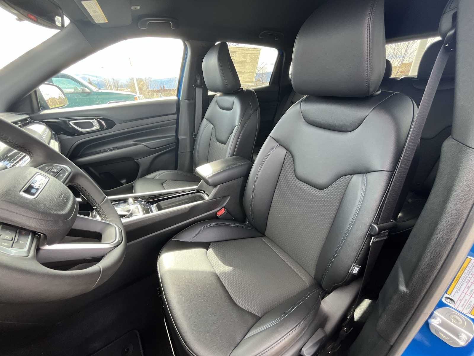 Thumbnail: 2026 Jeep Compass - 11