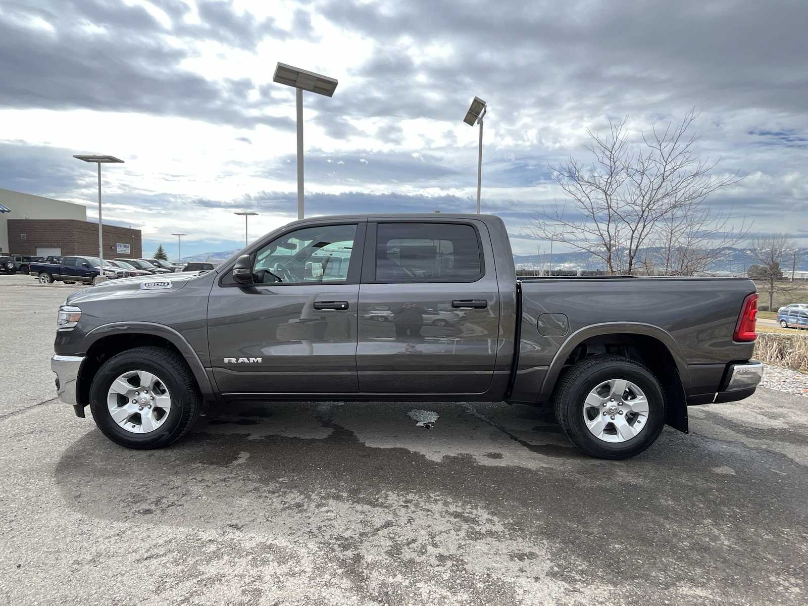 Thumbnail: 2026 RAM 1500 - 3