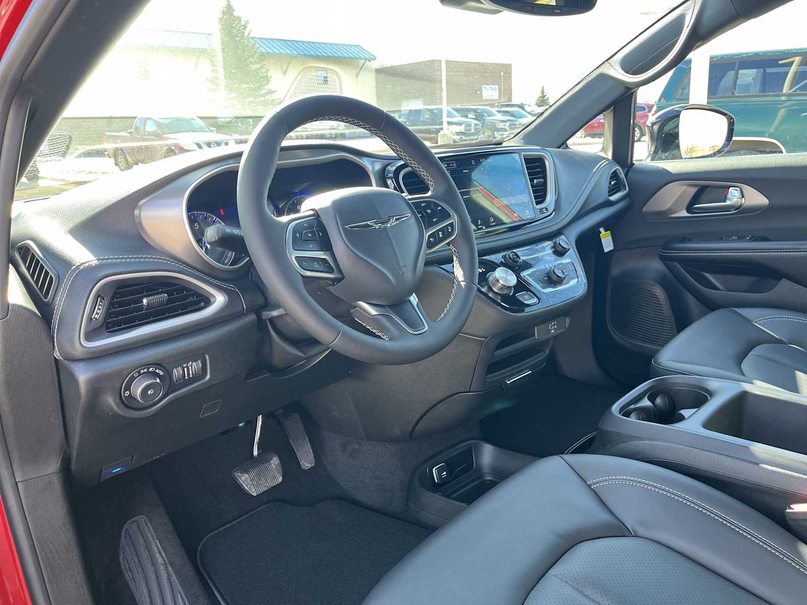 Thumbnail: 2026 Chrysler Pacifica - 2