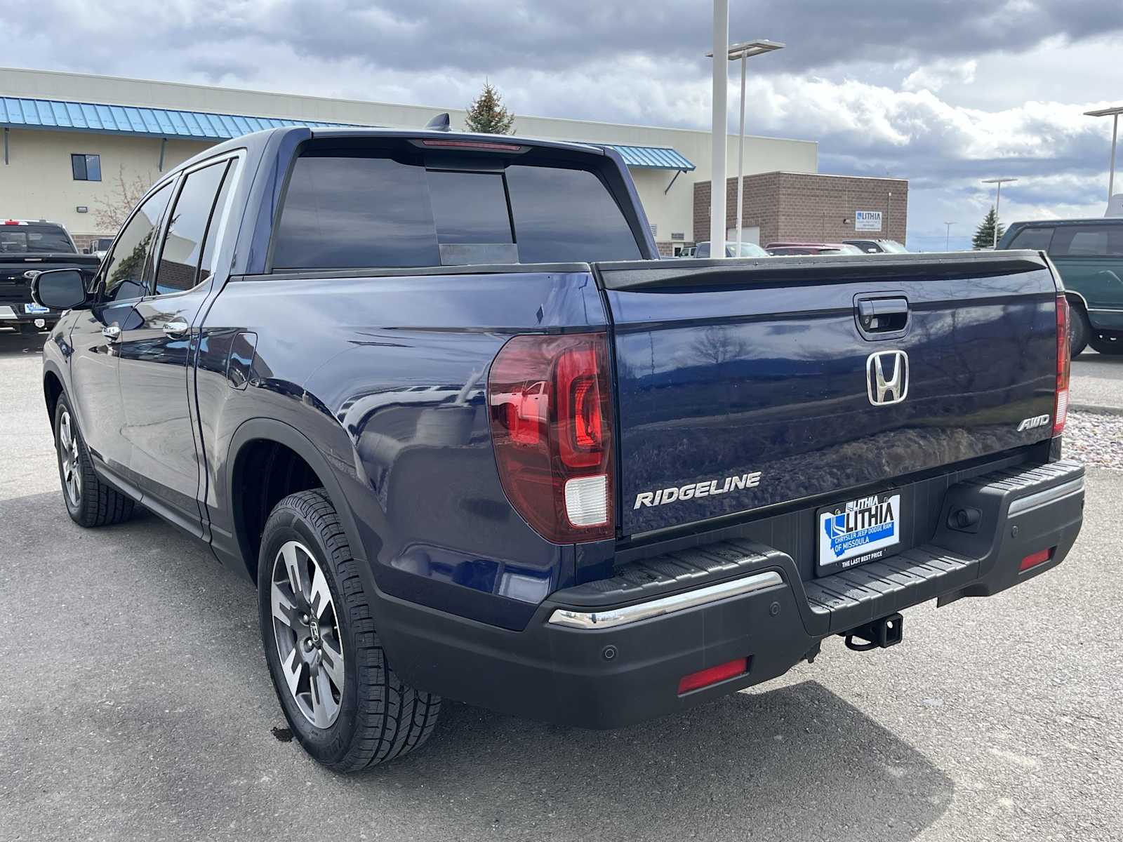 Thumbnail: 2017 Honda Ridgeline - 4