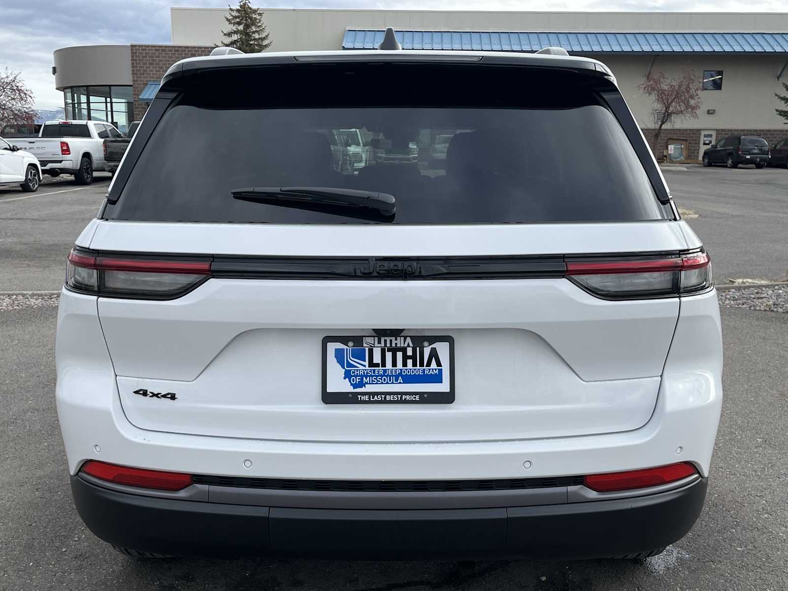 Thumbnail: 2026 Jeep Grand Cherokee - 5