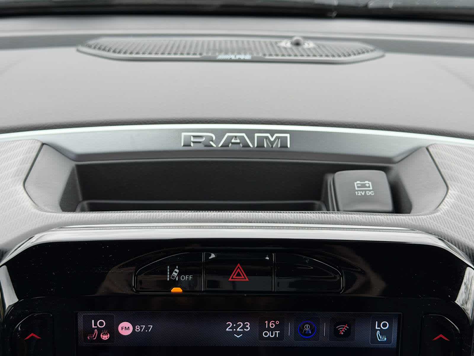 Thumbnail: 2026 RAM 1500 - 29