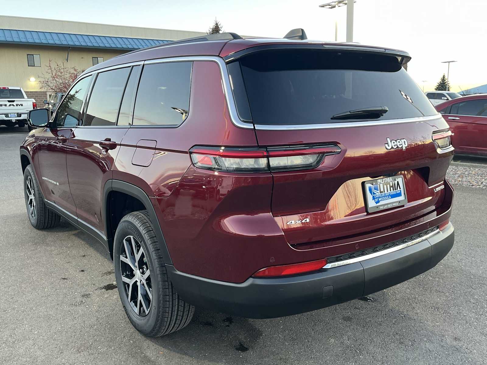 Thumbnail: 2025 Jeep Grand Cherokee - 4