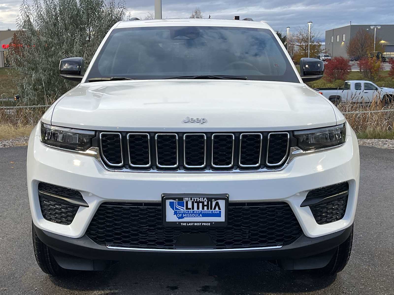 Thumbnail: 2025 Jeep Grand Cherokee - 6