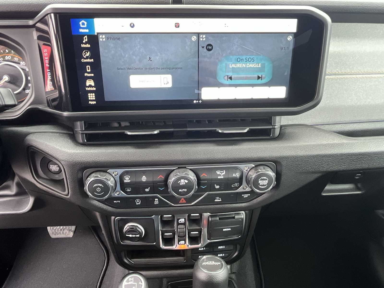 Thumbnail: 2026 Jeep Gladiator - 16