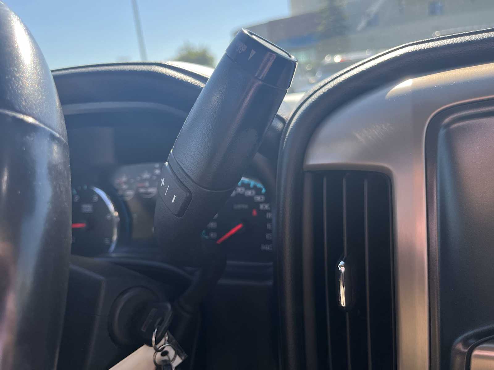Thumbnail: 2018 GMC Sierra 3500 - 17