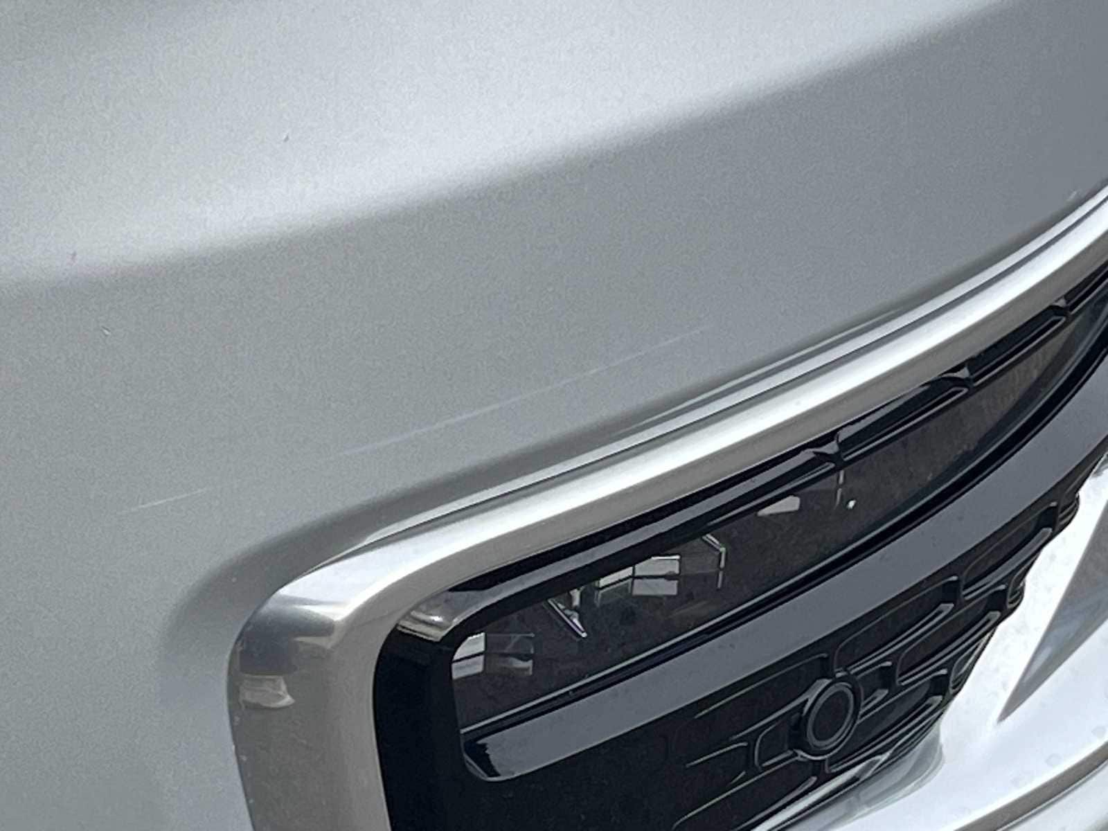 Thumbnail: 2022 Jeep Wagoneer - 26