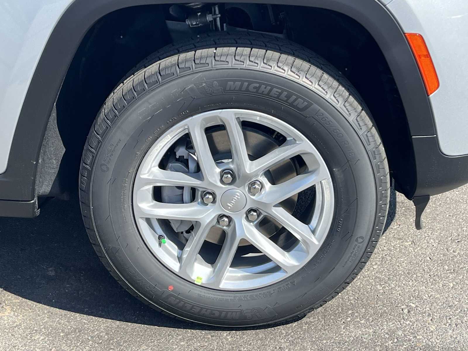 Thumbnail: 2025 Jeep Grand Cherokee - 8