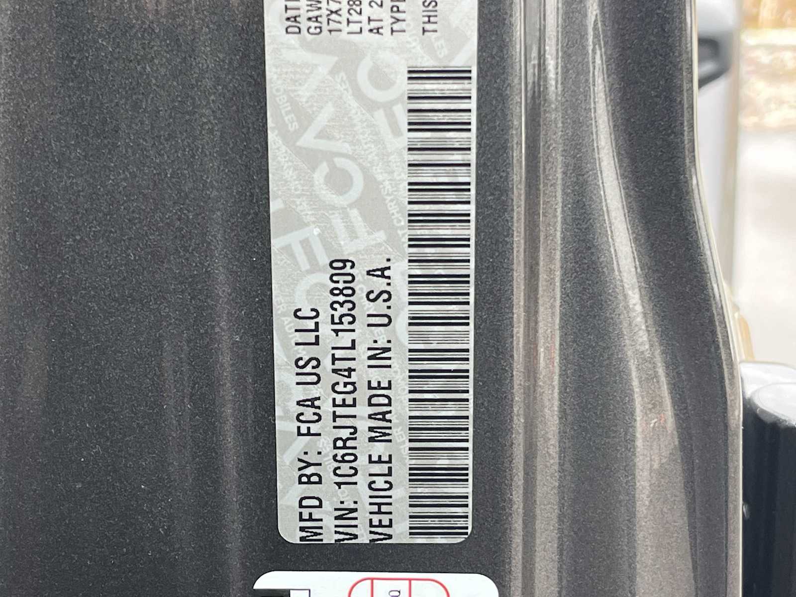 Thumbnail: 2026 Jeep Gladiator - 21