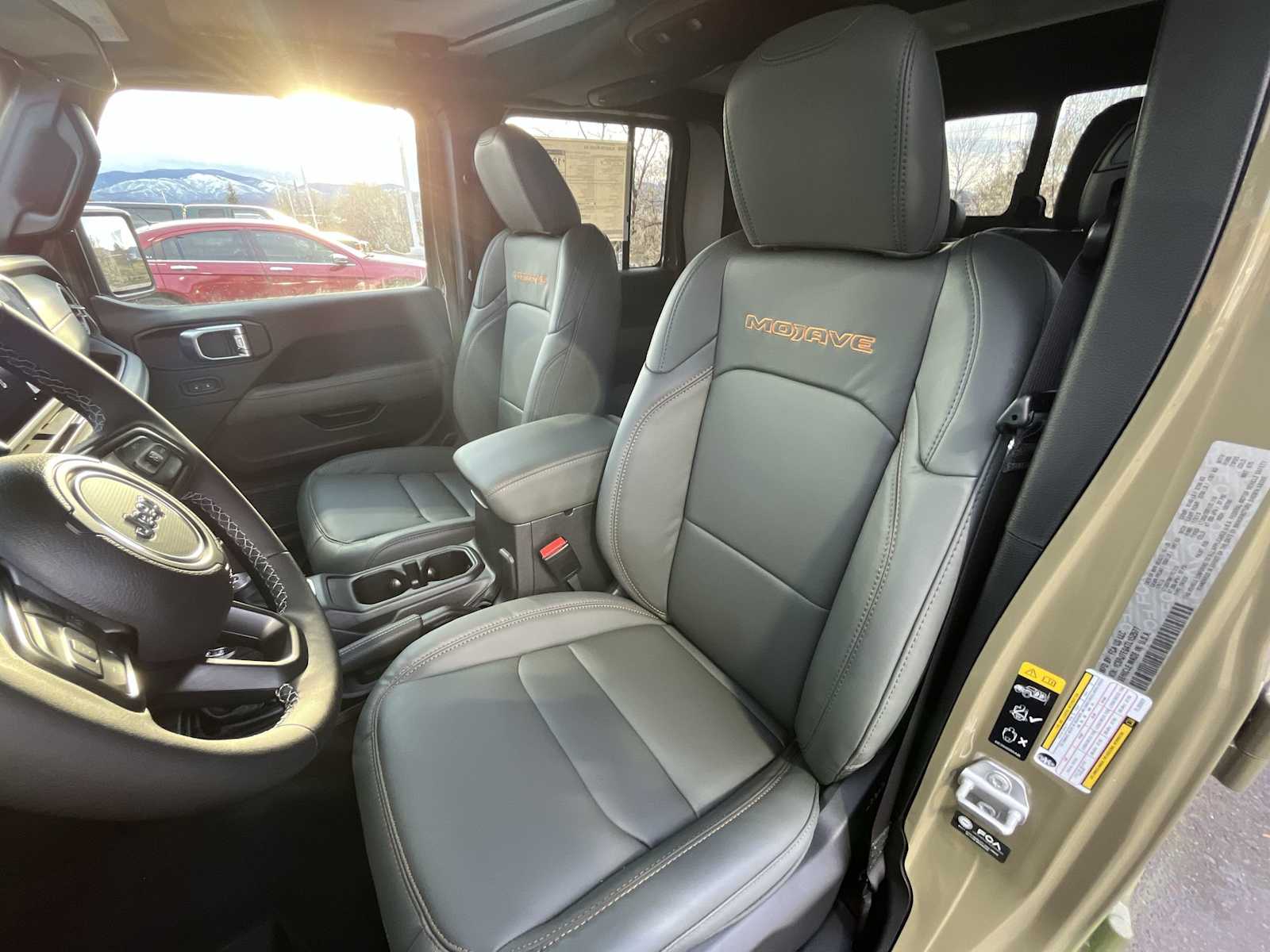 Thumbnail: 2026 Jeep Gladiator - 11