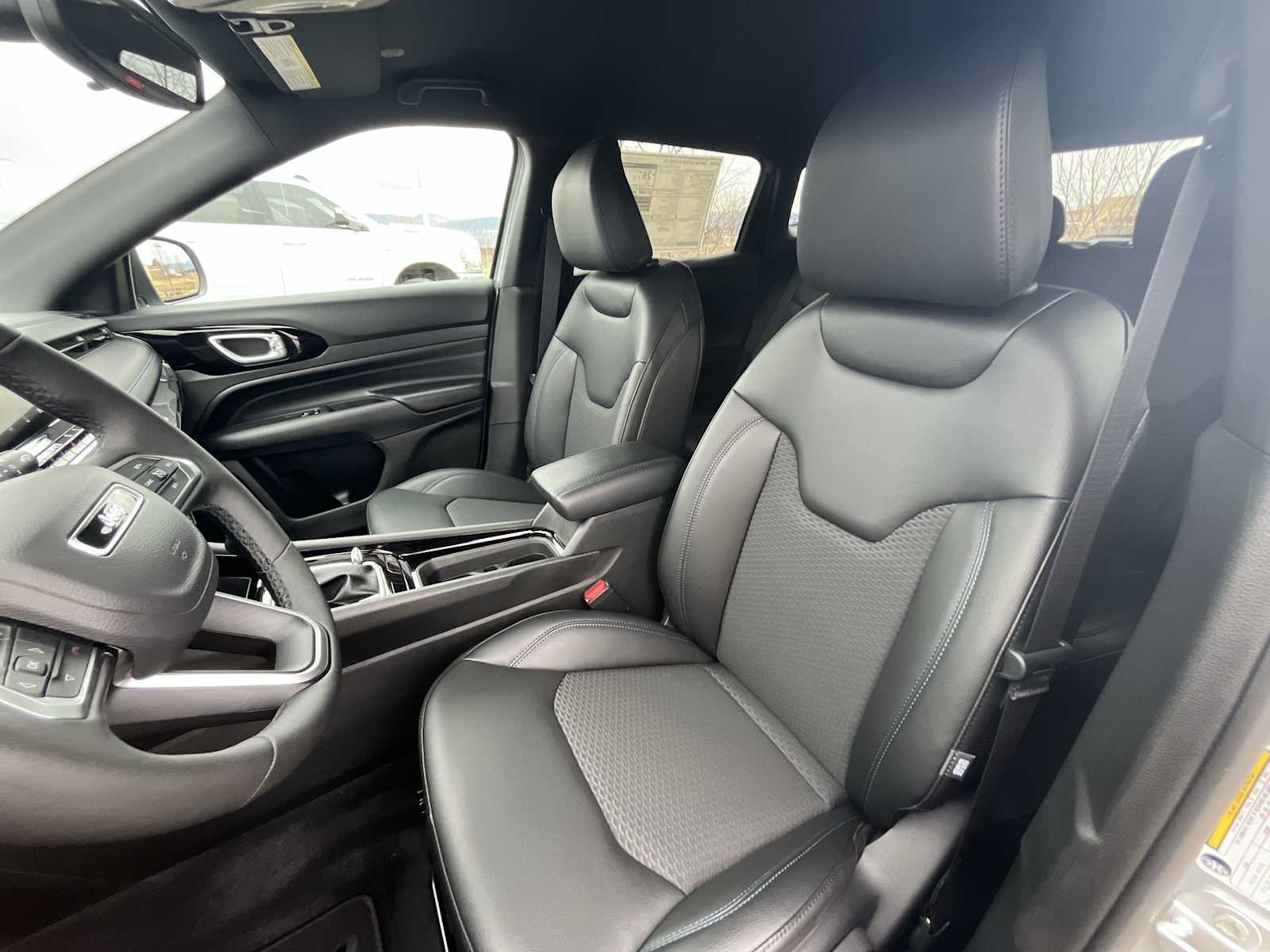 Thumbnail: 2026 Jeep Compass - 11